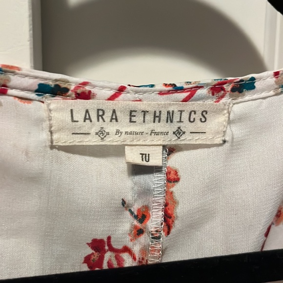 White pattern romper - Picture 2 of 5